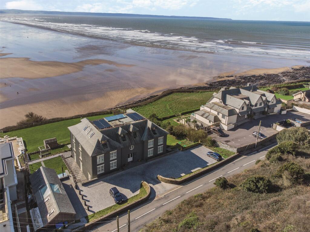 Main image of property: Penthouse, The Chalet, Saunton, Braunton, Devon, EX33