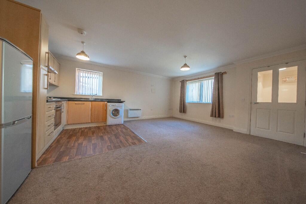 Coach House Court, Gateshead, Tyne And Wear, NE9 photo 5