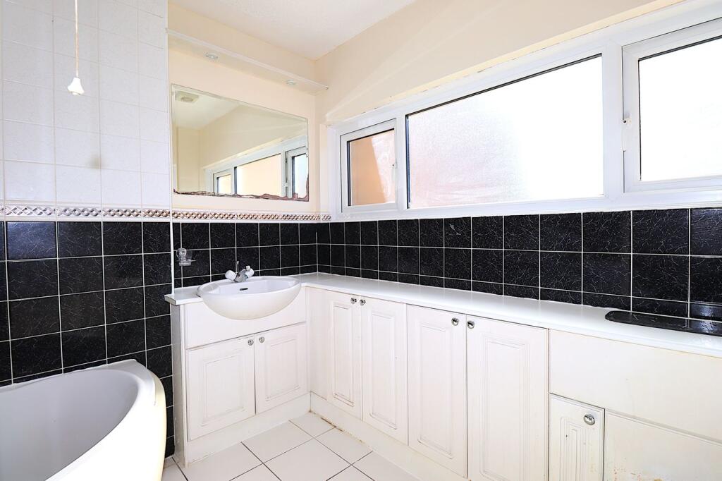 House in Rushmoor, Hampshire - View 5