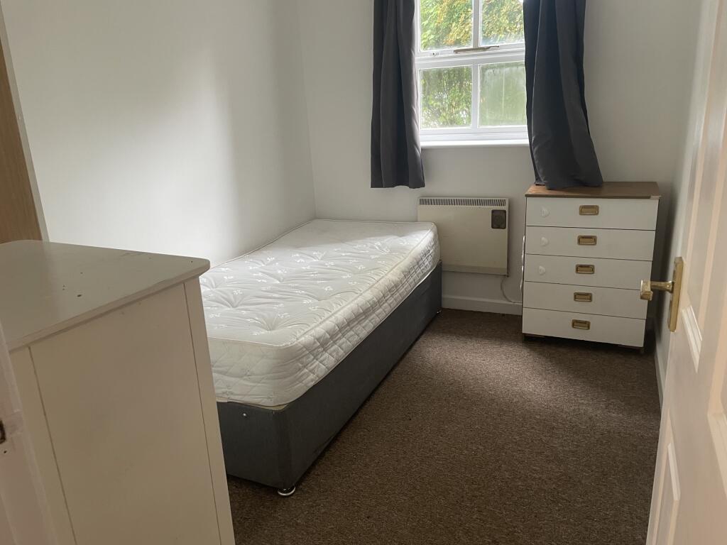 Apartment in Manchester - More