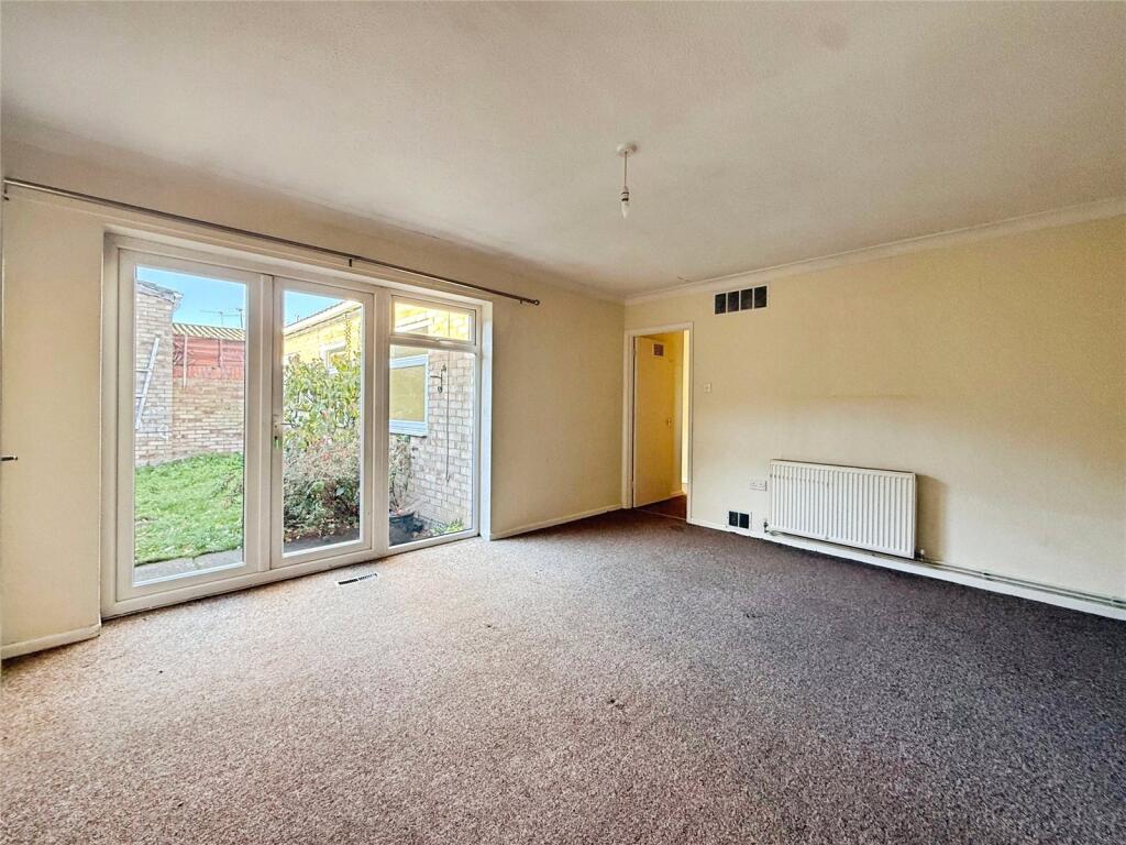 Glenda Crescent, Norwich, Norfolk photo 2