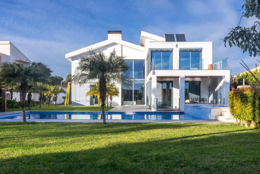 Main image of property: Lisbon, Oeiras