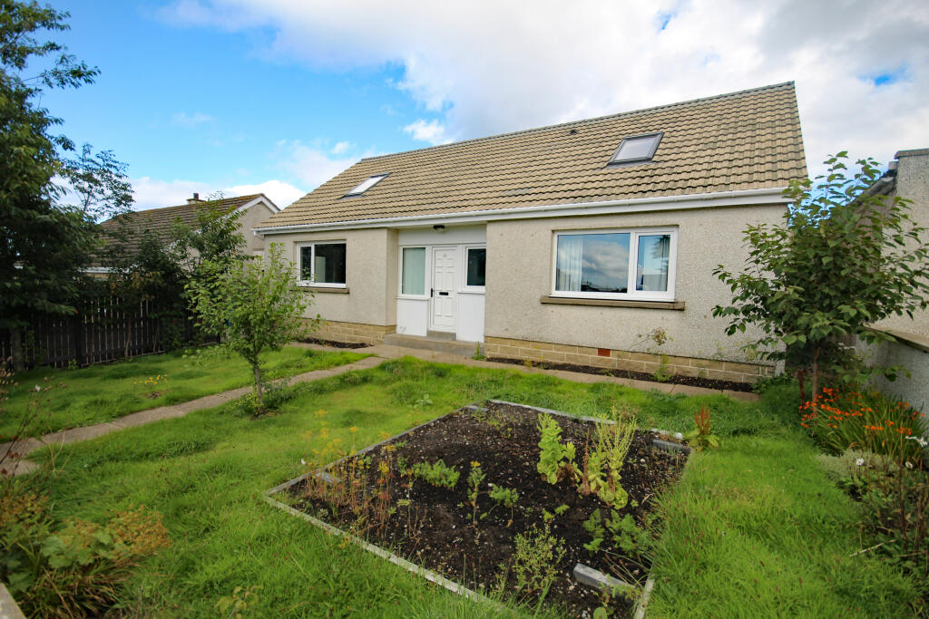 19 Ogilvie Park, Cullen, Moray, AB56 4XZ