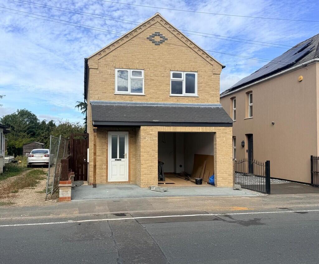 Main image of property: Huntingdon Road, Chatteris, Cambs, PE16 6ED