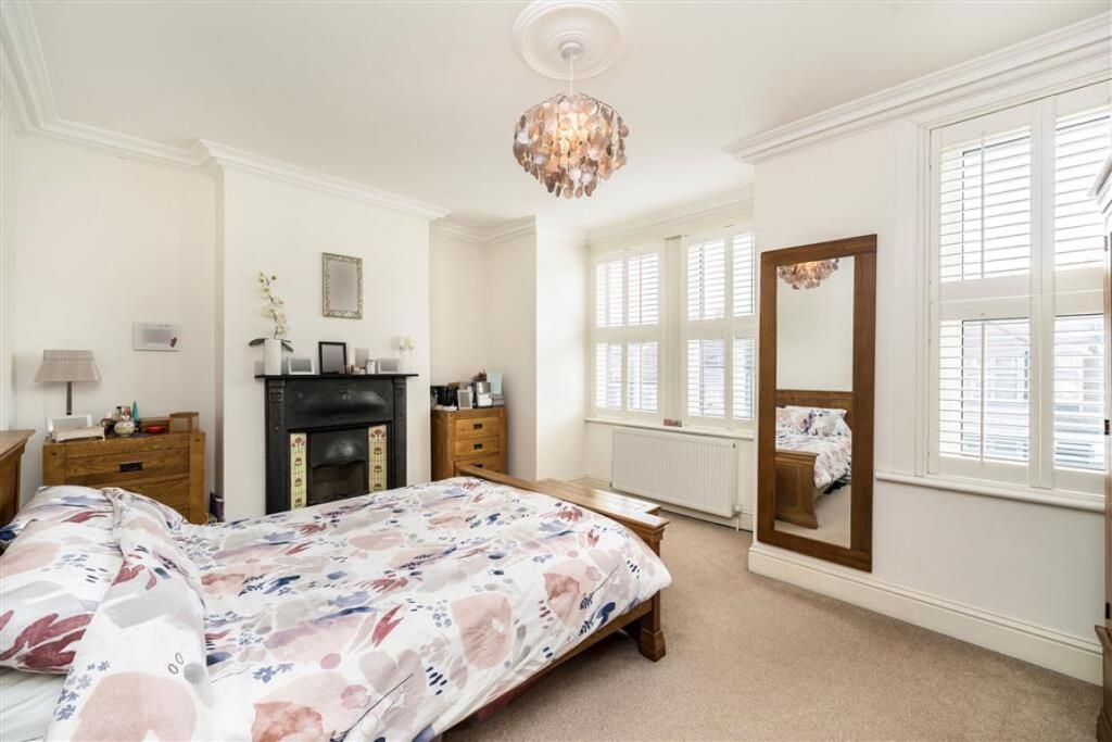 House in London - More