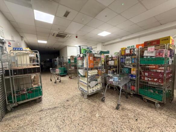 Morrisons Storage T202608031247.jpg