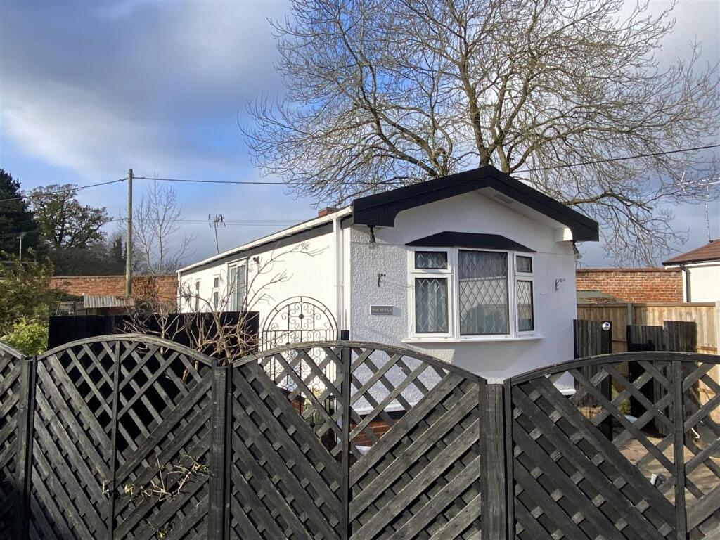 Main image of property: Westhorpe, Marlow