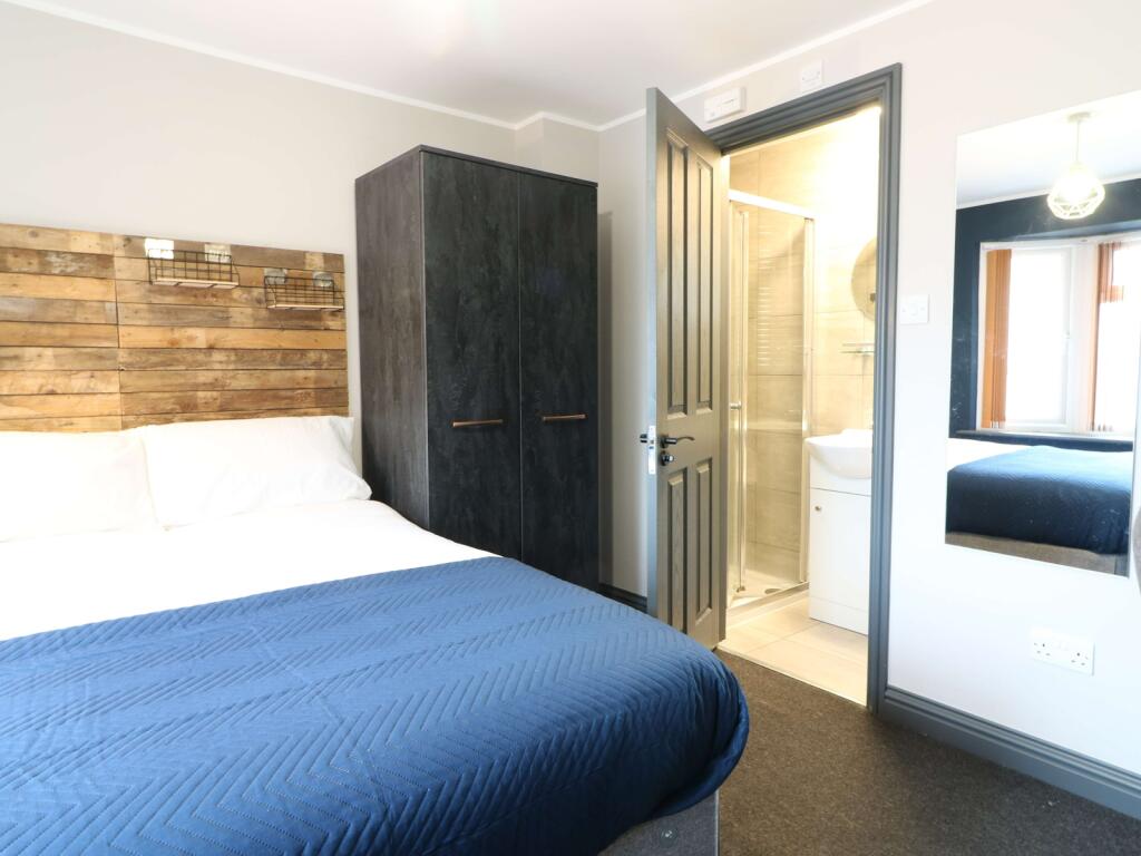 Main image of property: Warburg Crescent