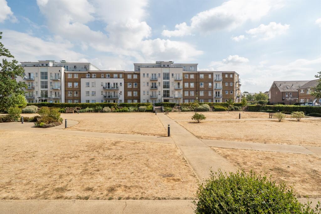 Main image of property: Heron Way, Maidenhead