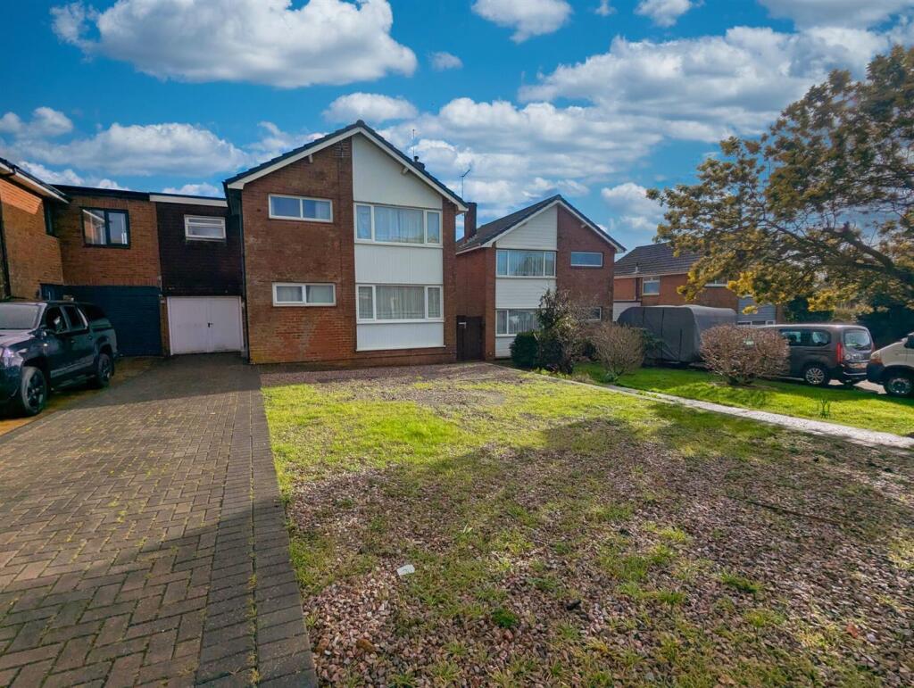 Main image of property: Fir Tree Close, Shanklin