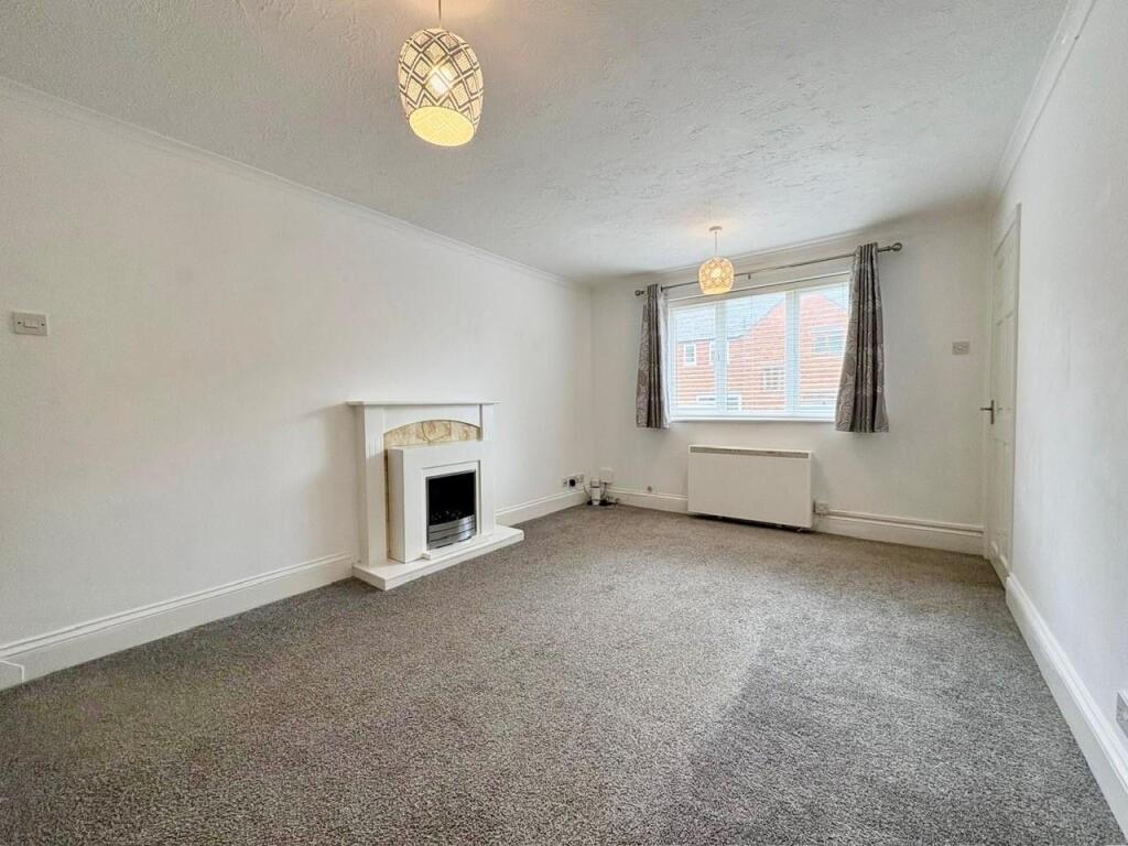 Poplar Court  Badsey photo 2