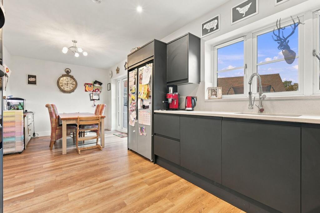 House in East Hertfordshire, Terlings Park, Gilston - View 5