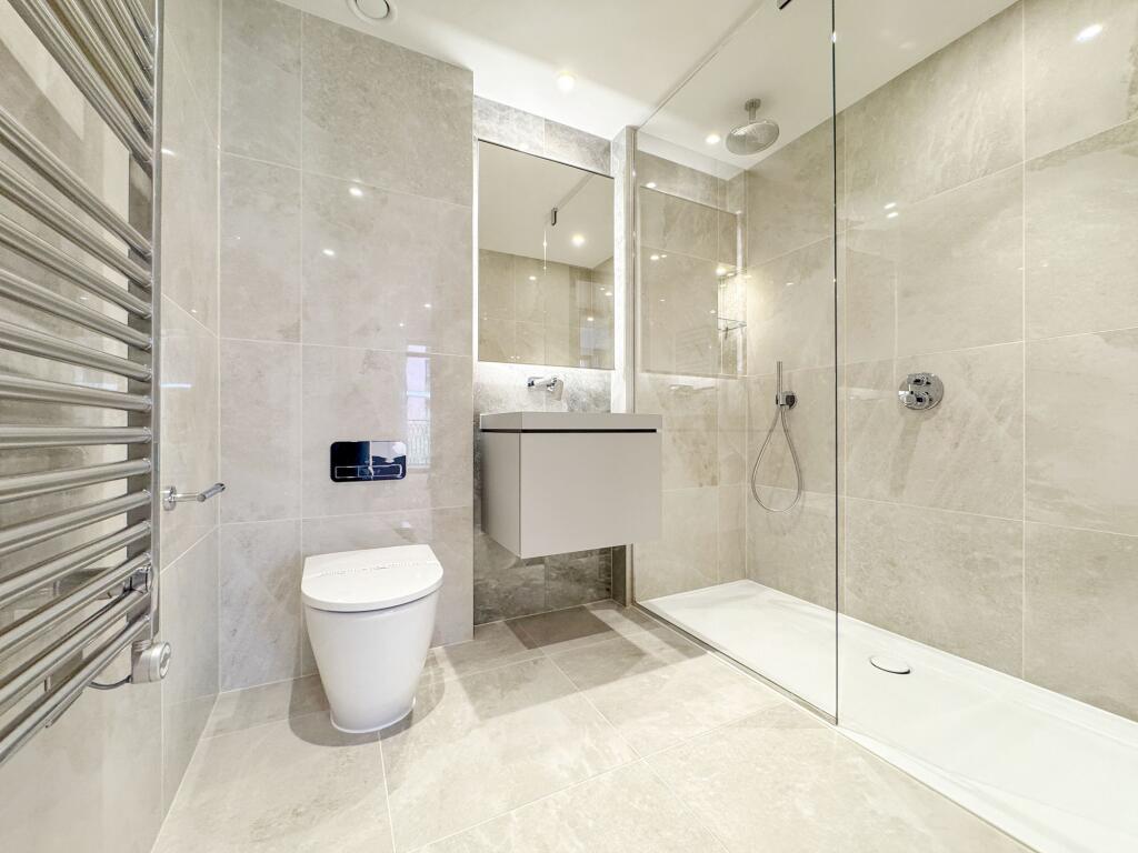 Apartment in London - View 4