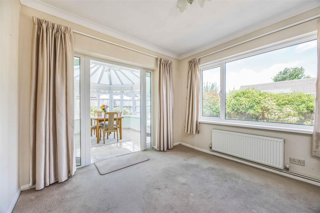 House in Portsmouth - View 5