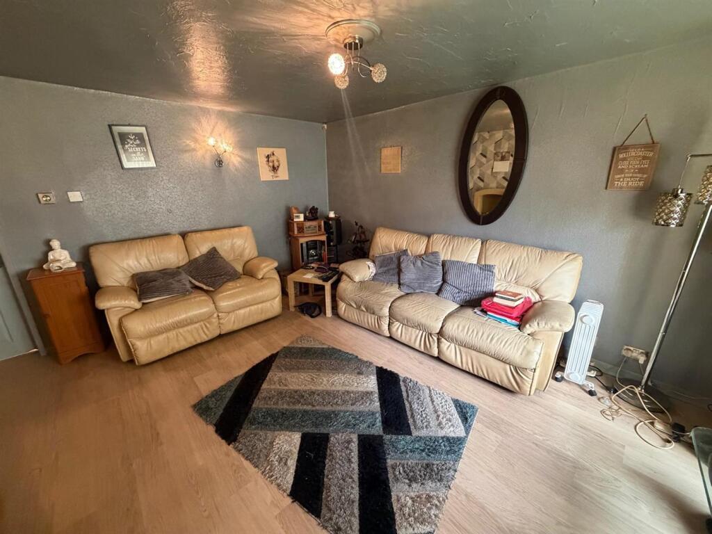 Leicester Road, Failsworth, Manchester photo 4