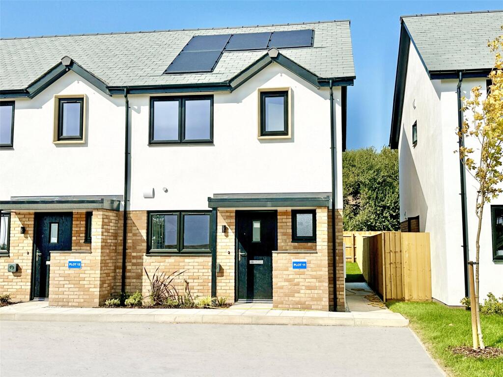 Main image of property: Heanton Lea Gardens, Braunton, Devon, EX31