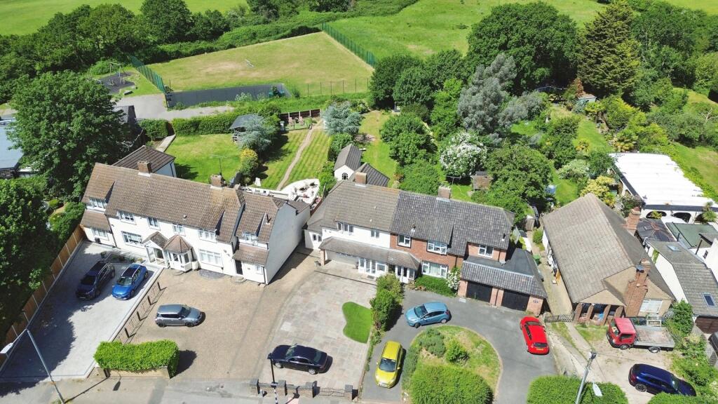 Main image of property: North Road, ROMFORD, Essex, RM4