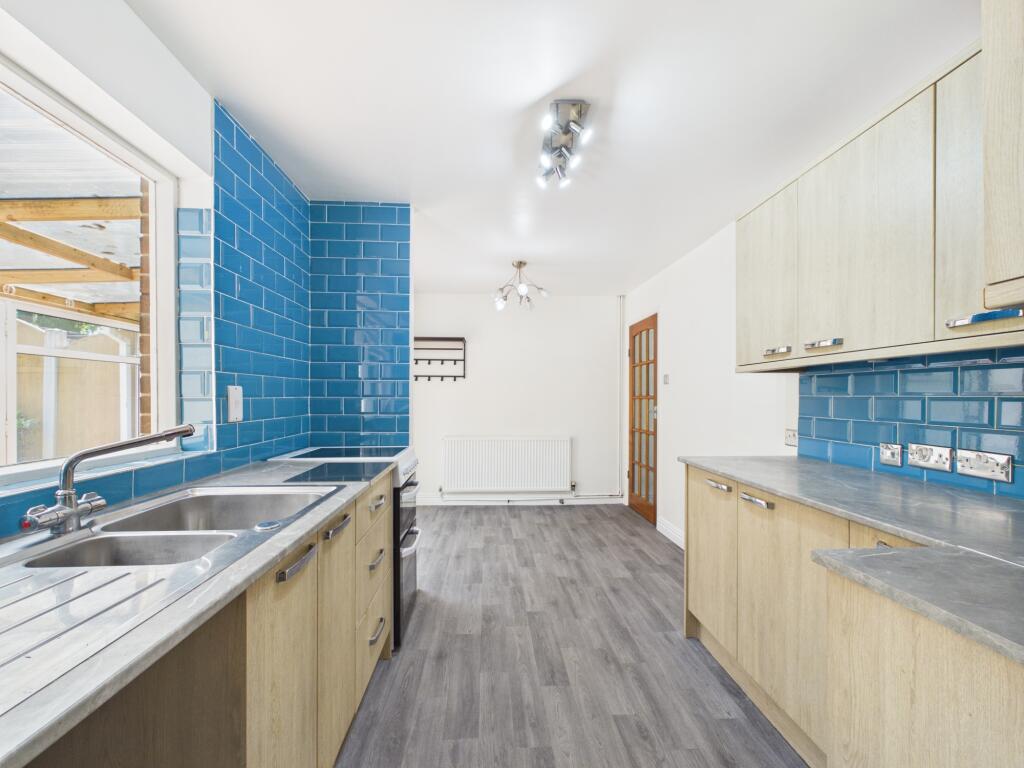 House in Derby, Mickleover - View 5