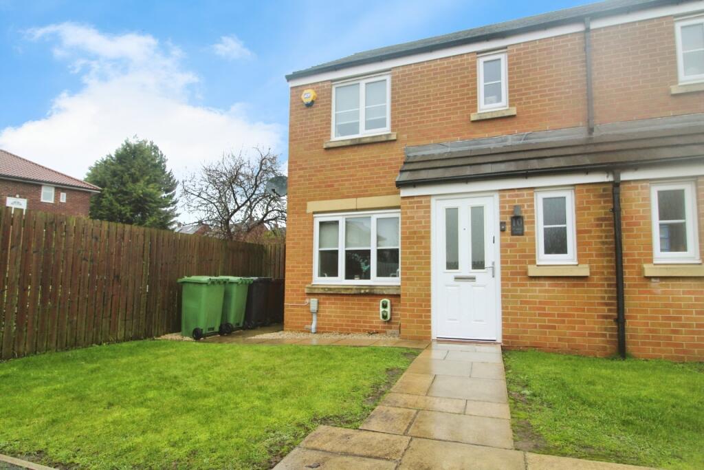 Main image of property: Rotary Drive, Morley, Leeds, West Yorkshire, LS27