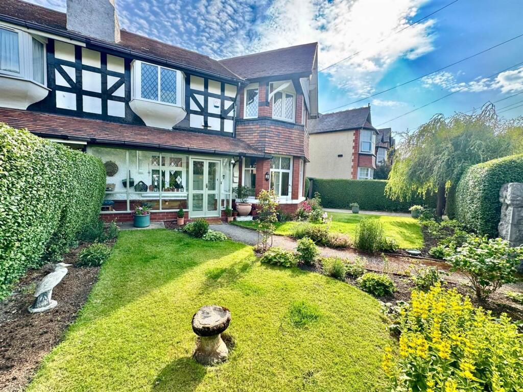 Main image of property: Upper Promenade, Rhos on Sea