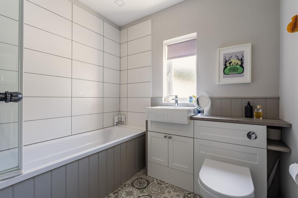 House in Llandudno, Deganwy - More