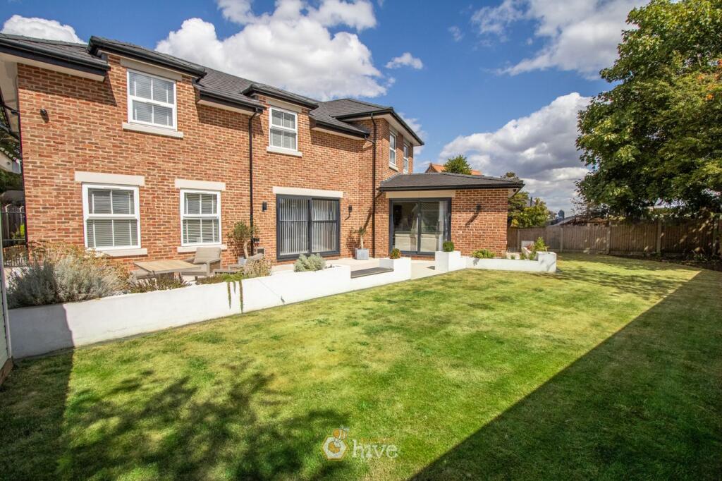 Barton Lane, Armthorpe, Doncaster, DN3 photo 3