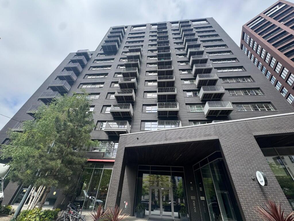 Main image of property: Hope Street, London, E14