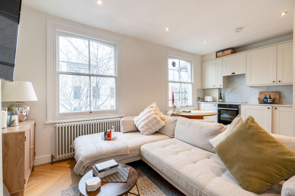 Main image of property: Chesterton Road, W10