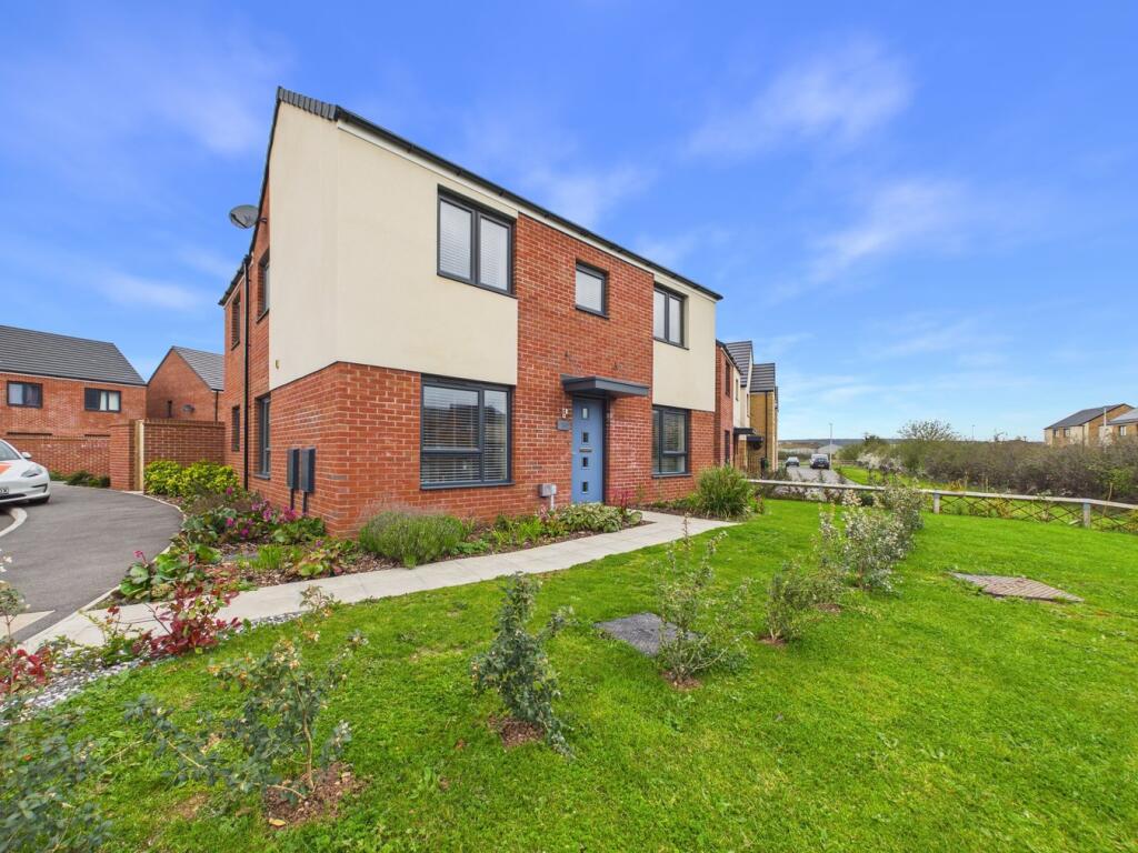 Main image of property: Ten Acres Close, Hutton , Weston-Super-Mare, BS24