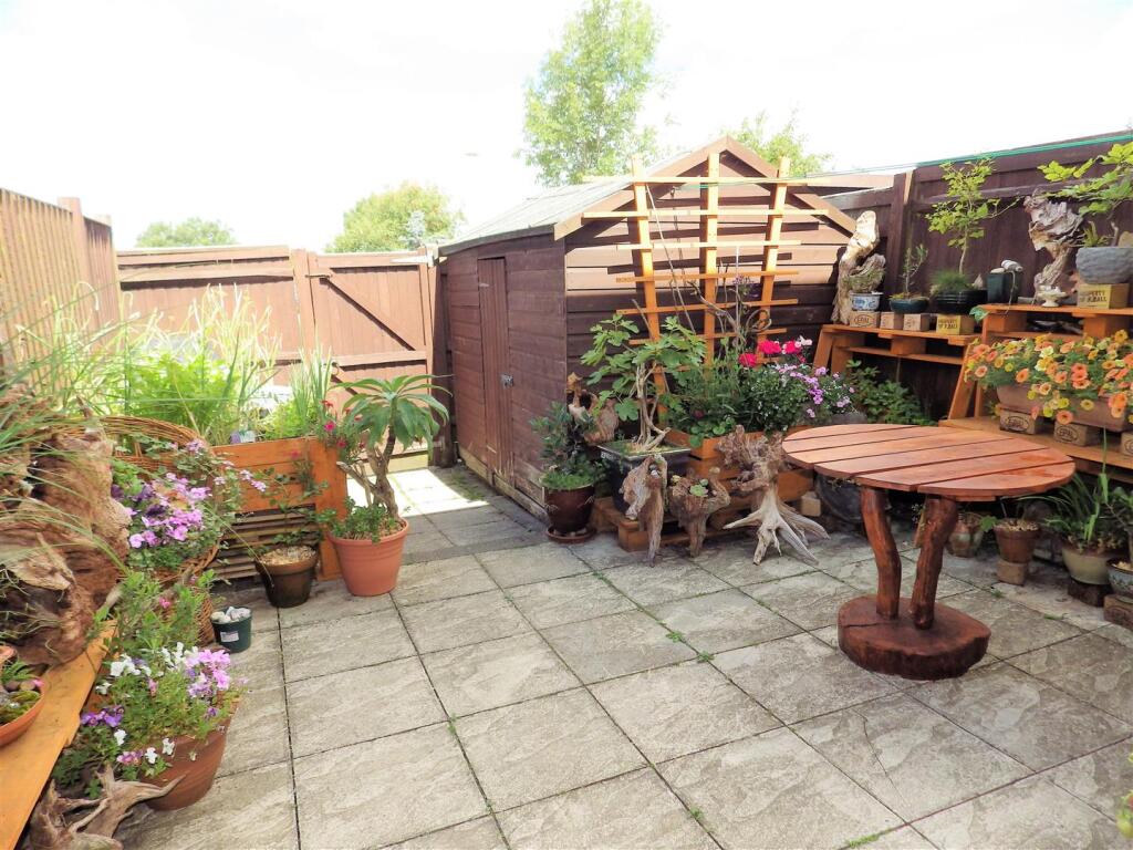 Property photo 8
