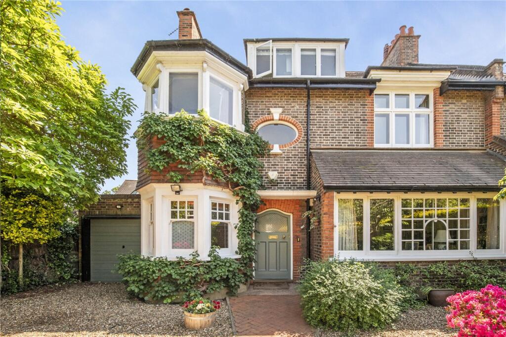 Main image of property: Umbria Street, London, SW15