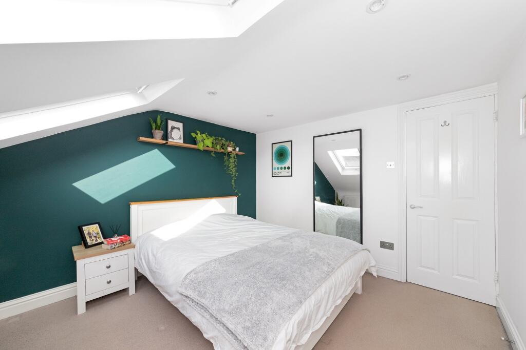 Ivanhoe Road, London, SE5 - View 4