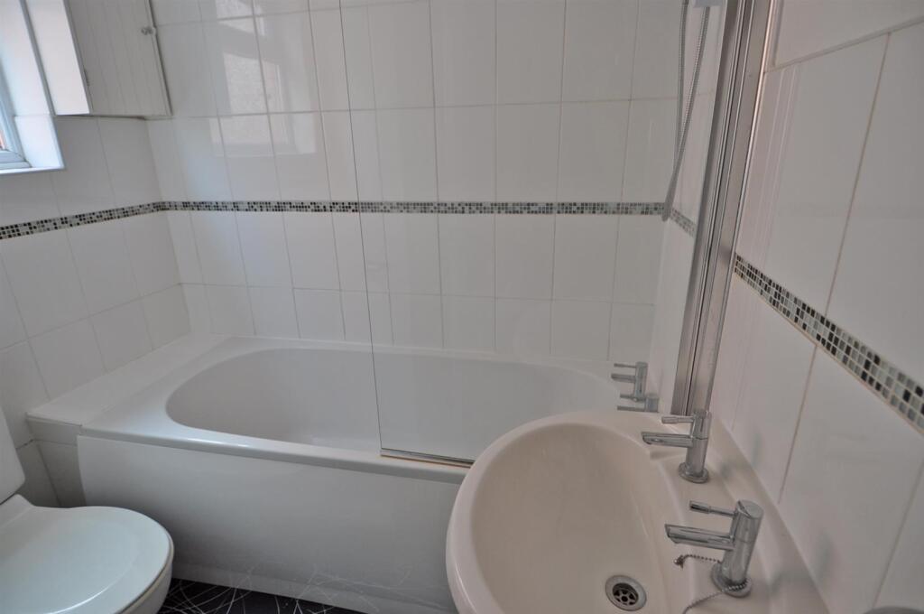 Additional image 2 of Farm Road, Redditch, Worcestershire, B98