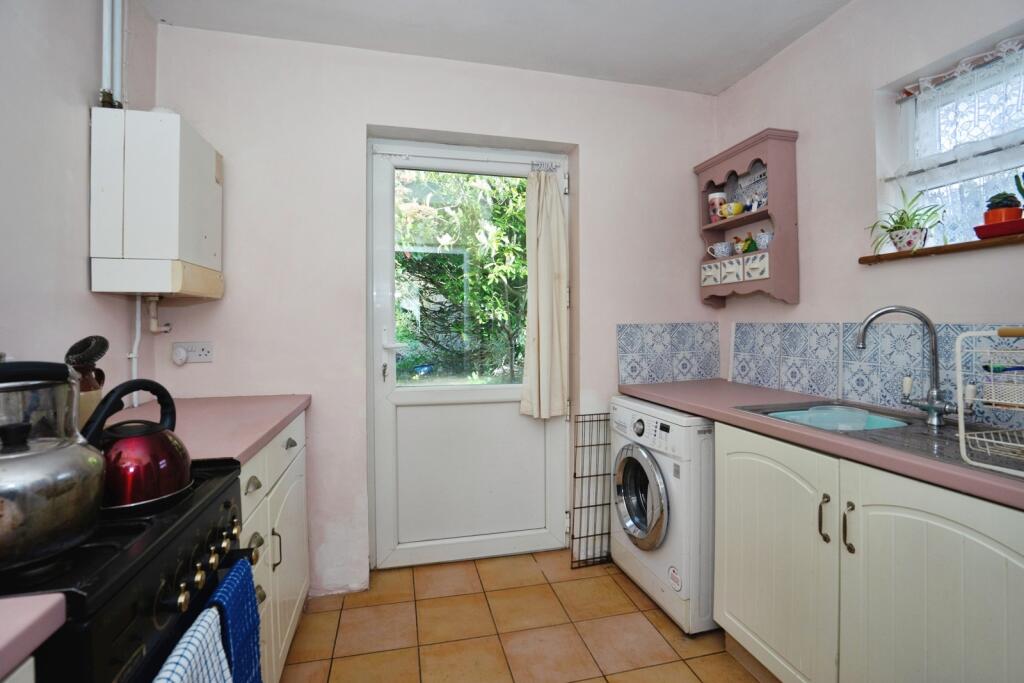 House in Worthing, West Sussex - More