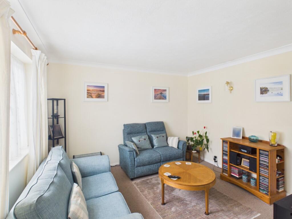 House in Slough - View 4