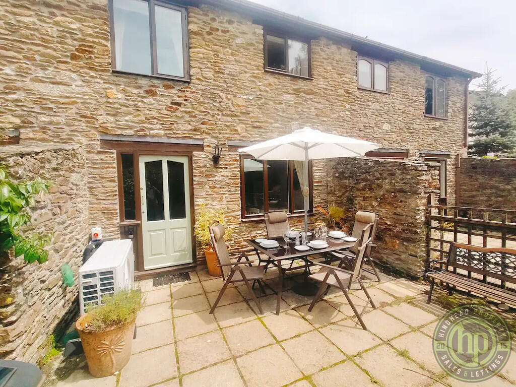 2-bed house on Colmer Estate, Modbury, Ivybridge, £160,000