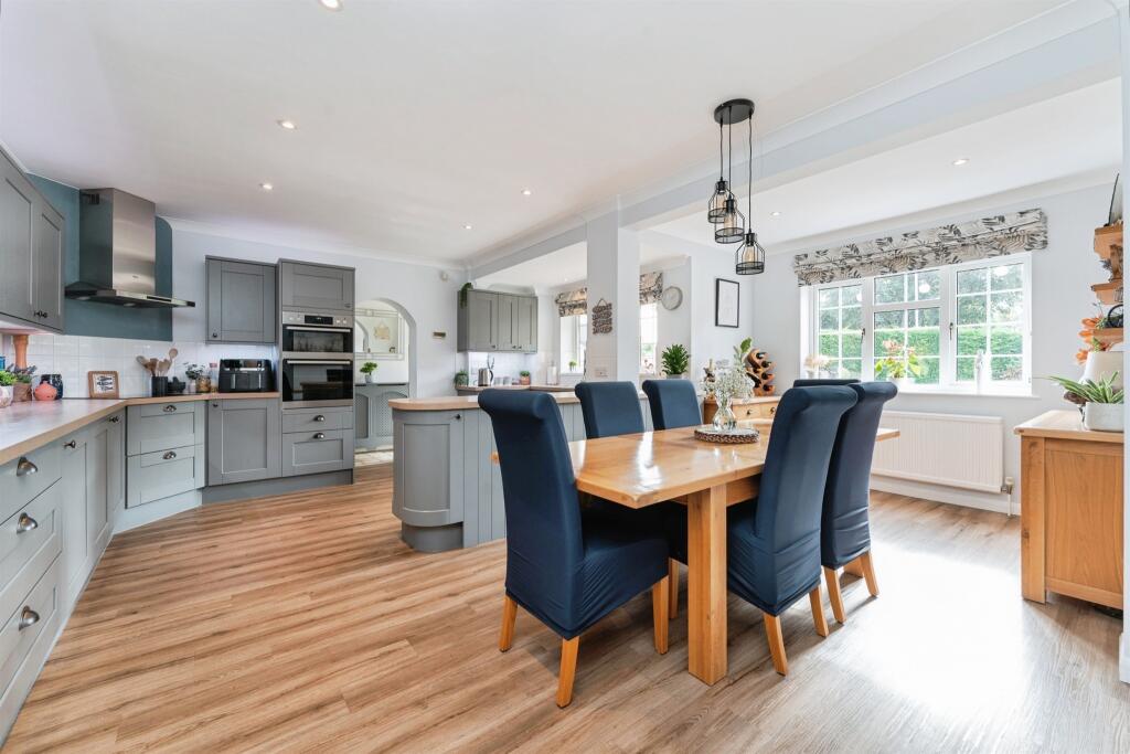 House in Huntingdonshire, Bury - View 3