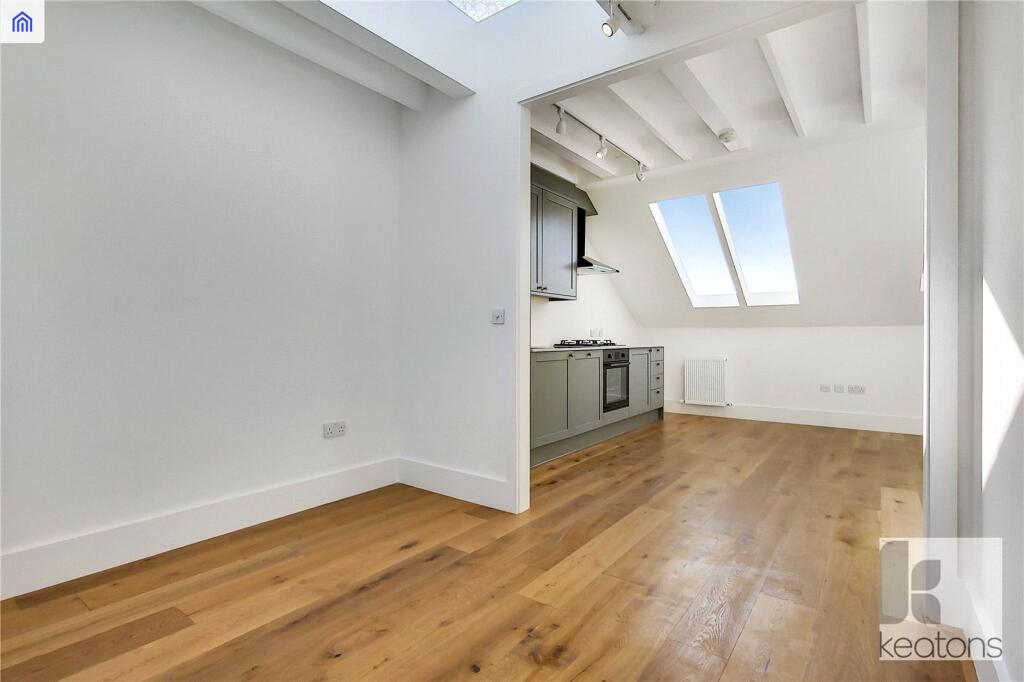 Apartment in London, Clapton Park, Homerton - View 2