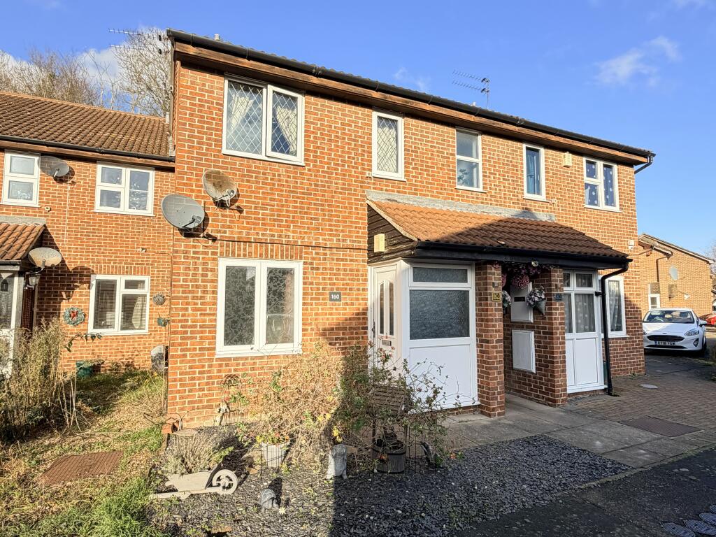 Main image of property: Bankfoot, Badgers Dene, Grays