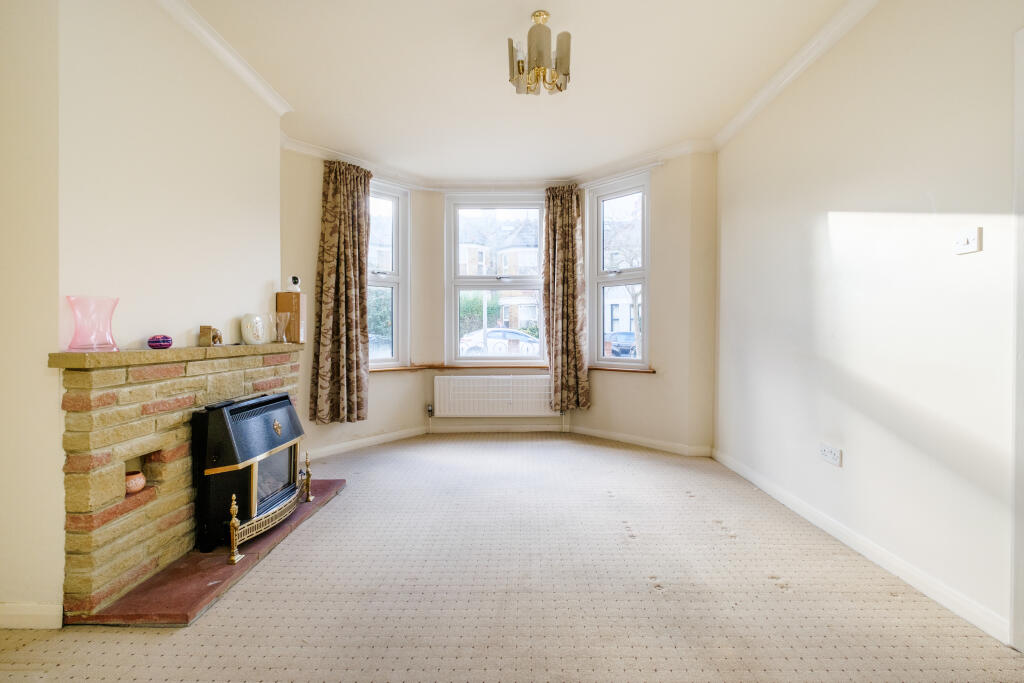 House in London, Colney Hatch - View 3