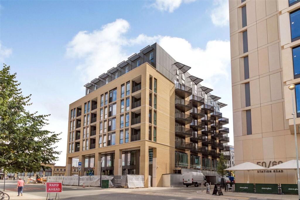 Main image of property: Station Square, Cambridge, Cambridgeshire, CB1