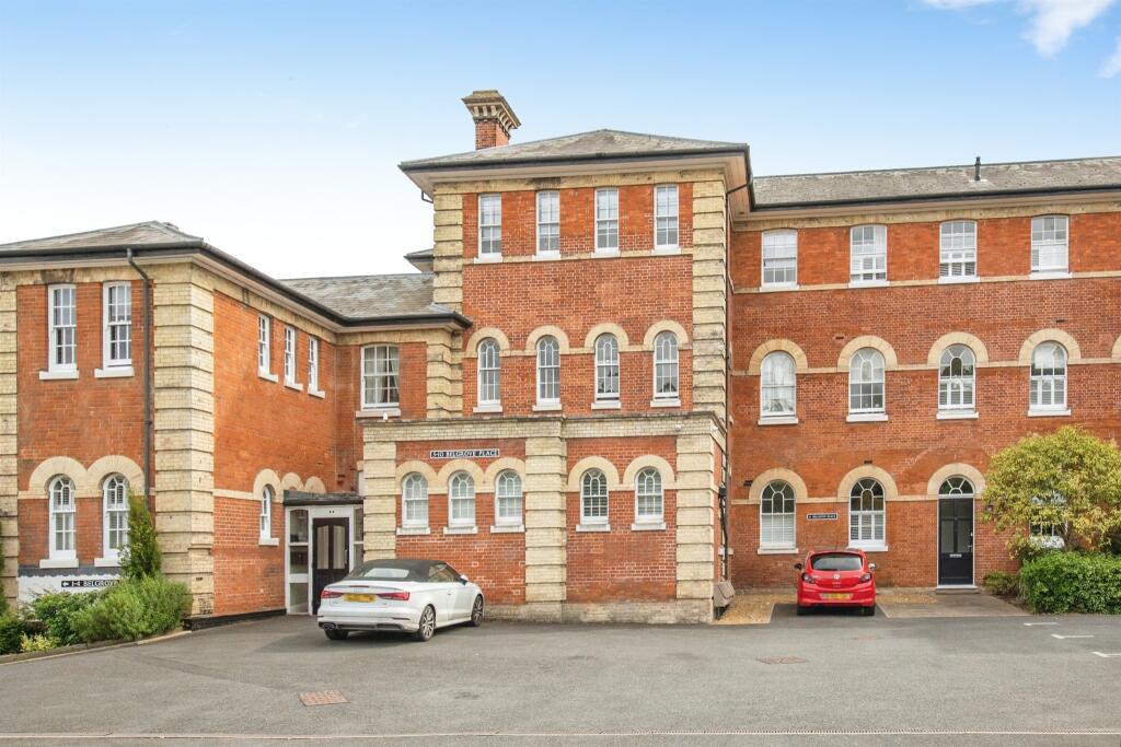 Main image of property: Belgrove Place, Ipswich