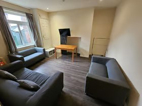 Main image of property: Victoria Road, Leeds, West Yorkshire, LS6