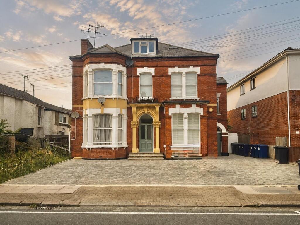 Main image of property: Leicester Road, Barnet, EN5