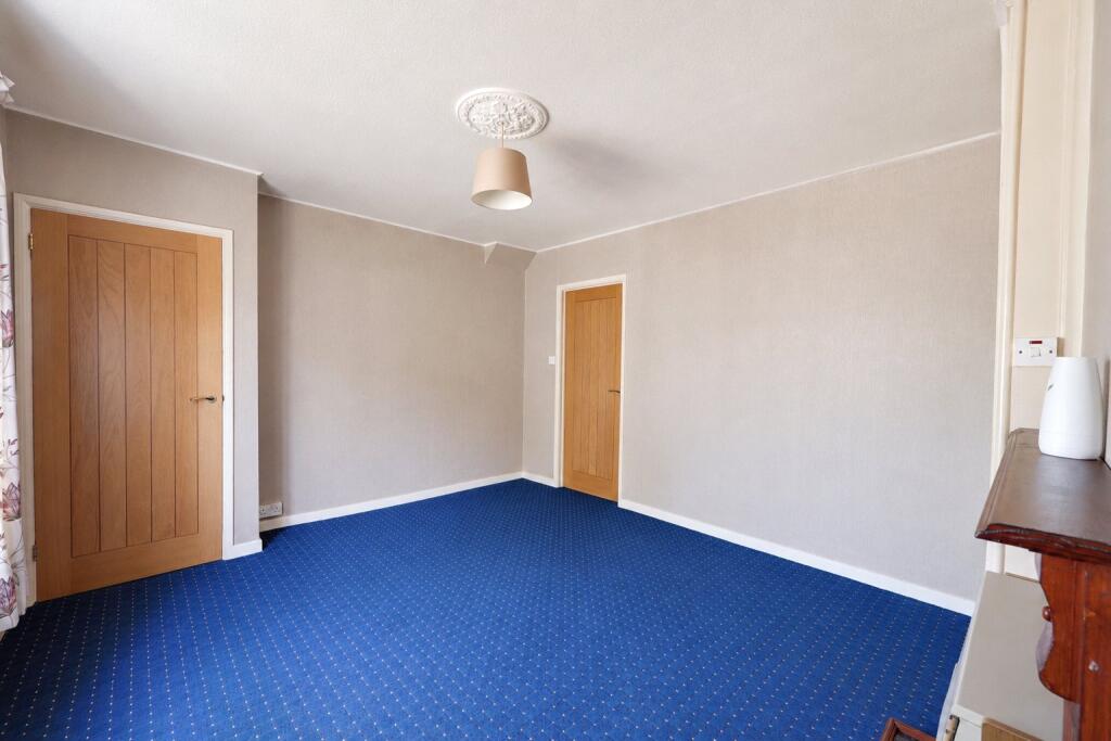 House in North Devon, Fort Hill, Barnstaple - More