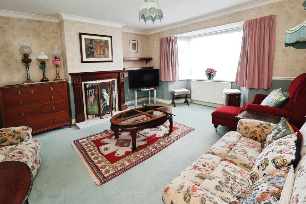 Grange Crescent, Lincoln photo 3