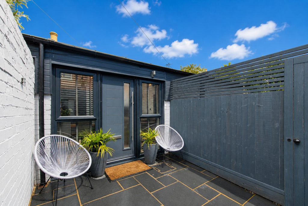 Main image of property: Grafton Street, Kettering