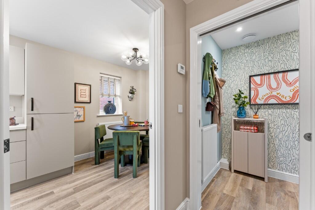 House in Burtonwood - More