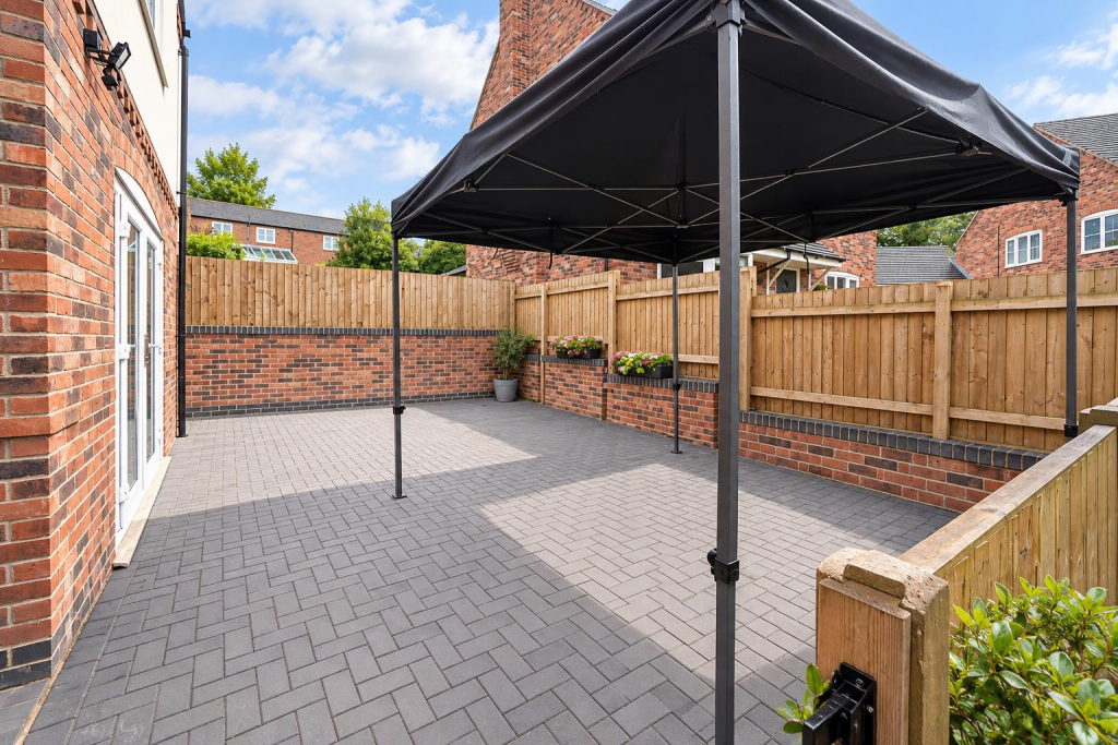 House in Derby - View 5