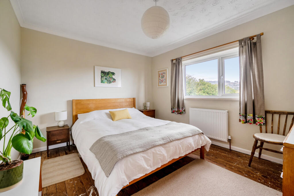House in Torquay - More
